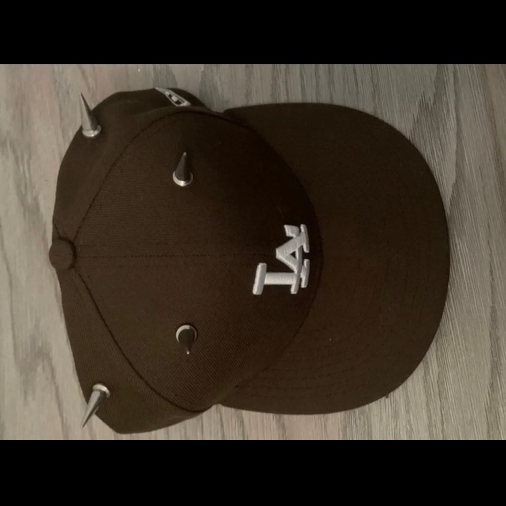 LA fitted